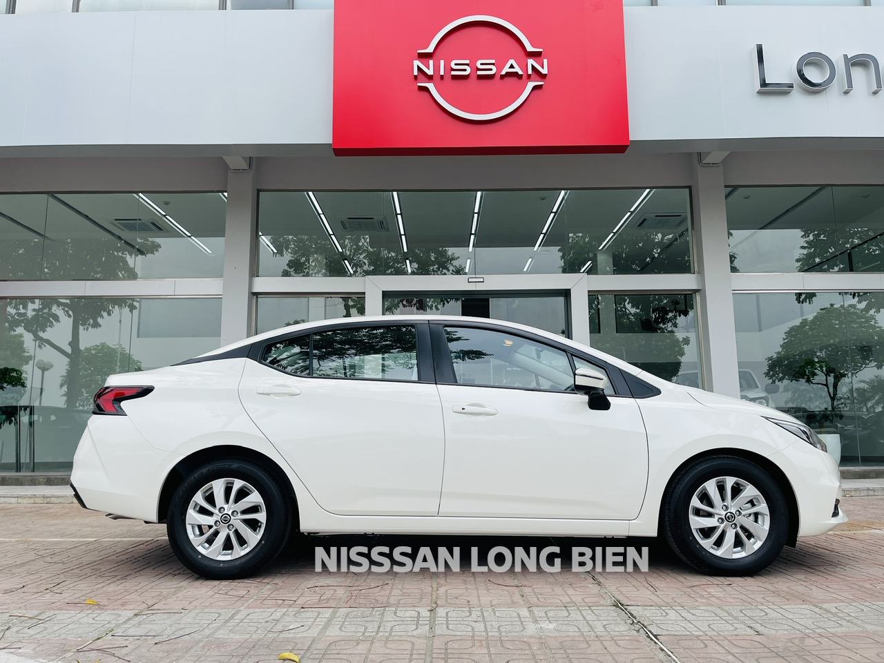 almera trang 1