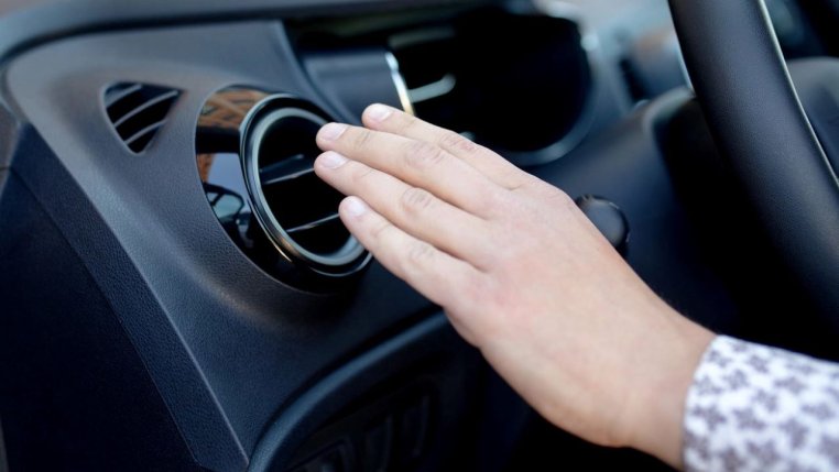 Mẹo Lái Xe Giúp Xe Mát – Lái Êm Suốt Hè