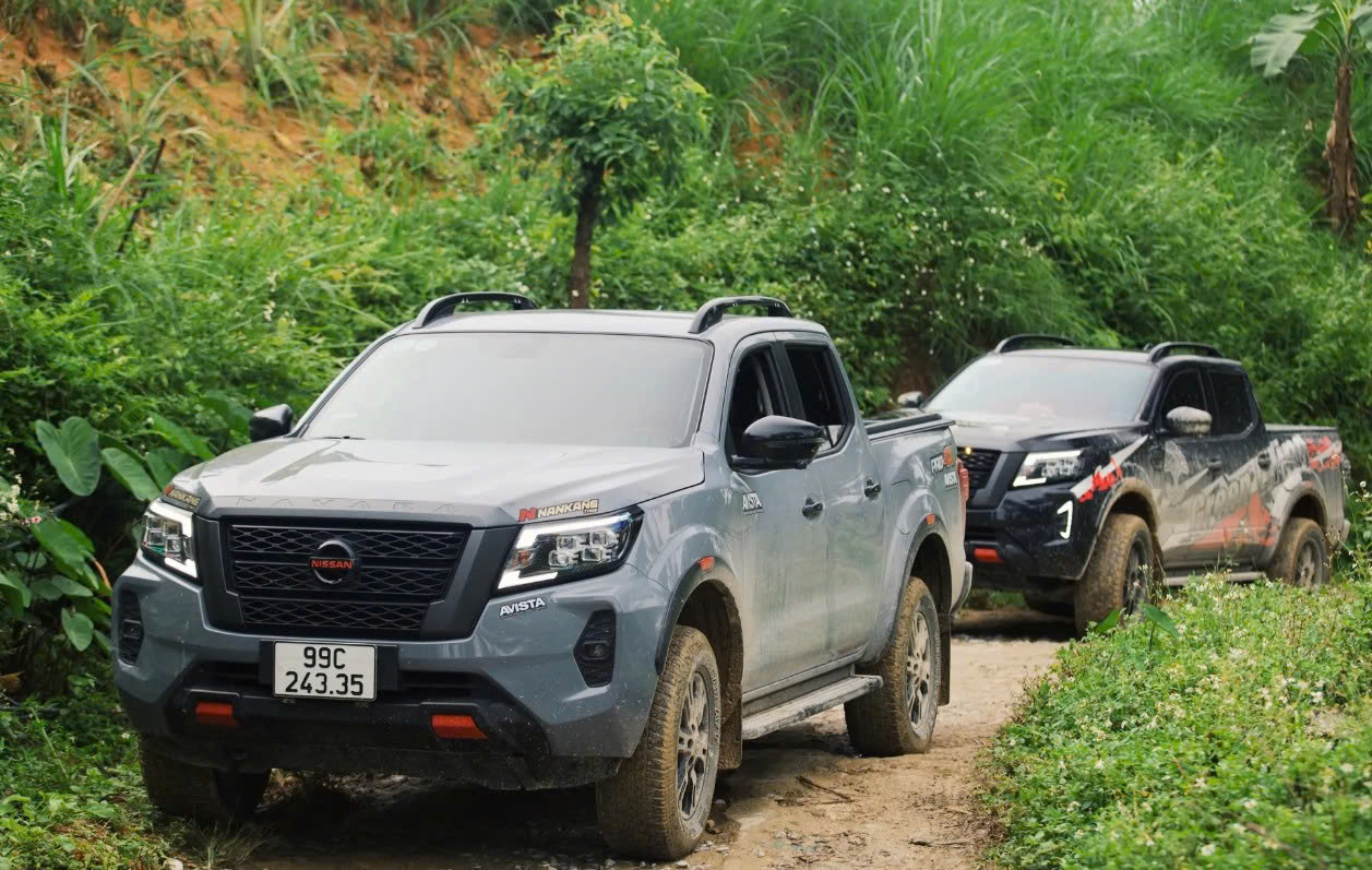 Nissan Navara - Vua phân khúc bán tải