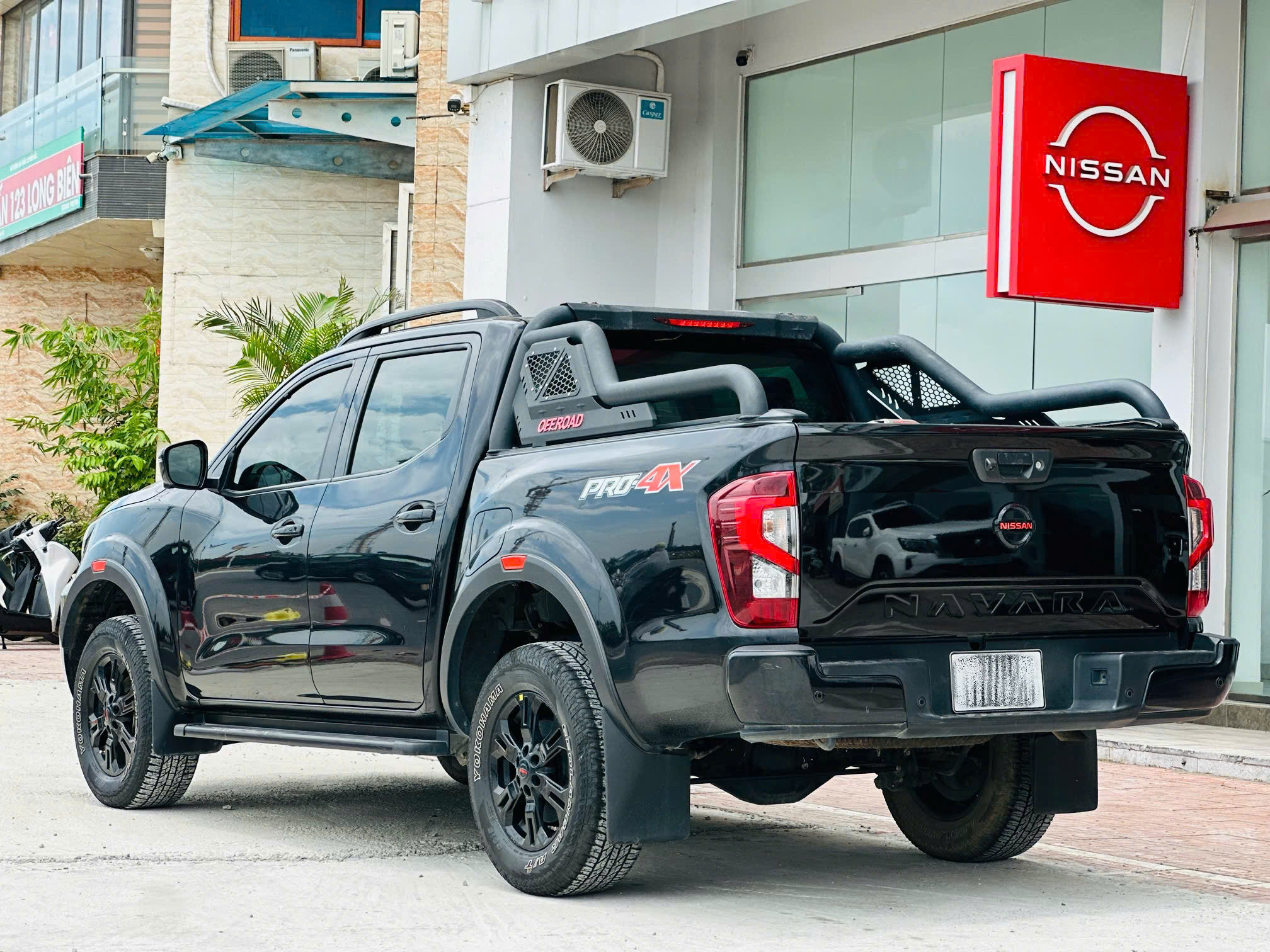 Nissan Navara 2026: Giá Trị Thật Nằm Ở Những Điều Không Thể Hiện Trên Catalog 1 Nissan Navara 2026 - không cố gắng trở về thành chiếc xe bán tải hào hùng nhất